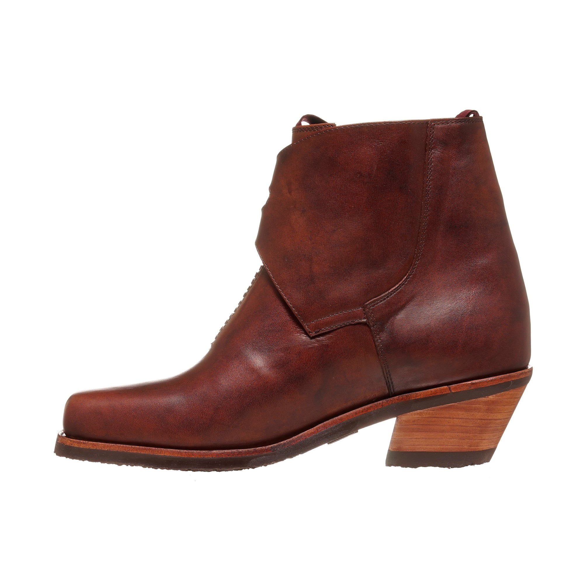 BOTIN DOS HEBILLAS LISO CASTAÑO