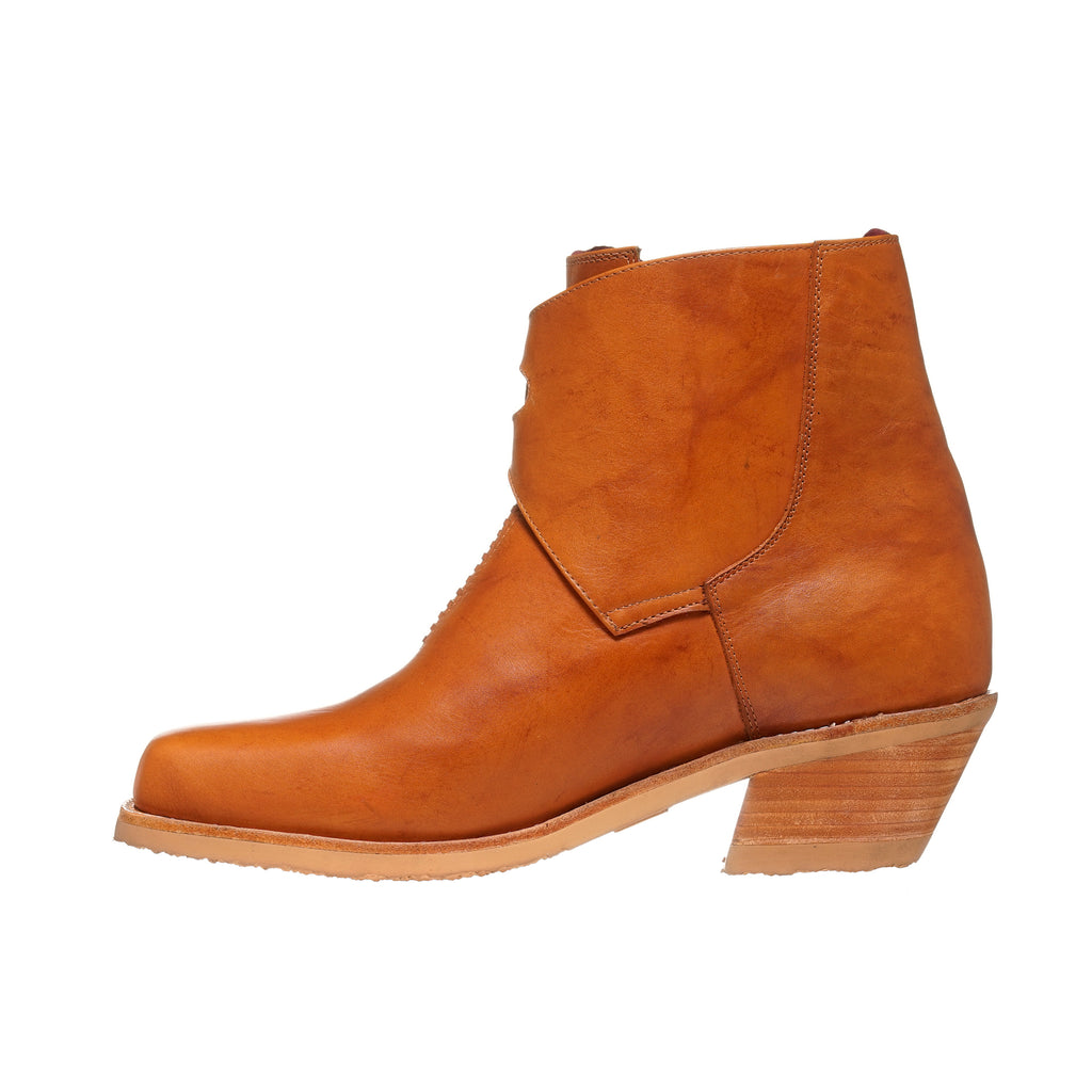 BOTIN DOS HEBILLAS LISO CURRY