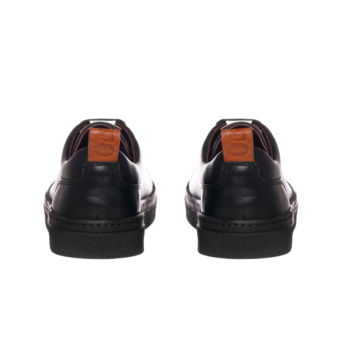 Zapatilla Calán Negro Planta Negra