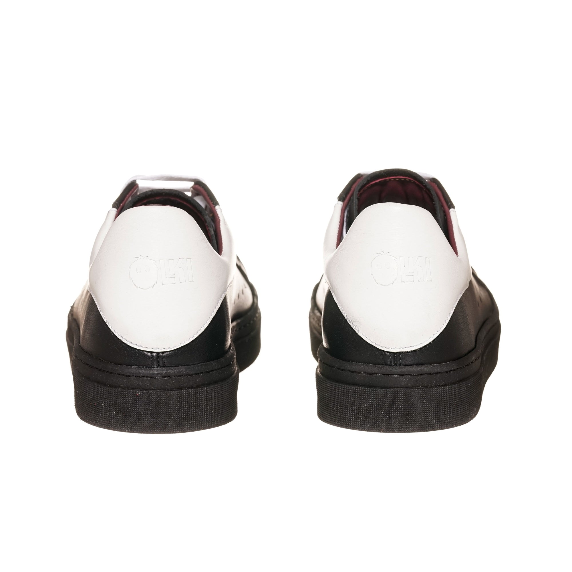 Zapatilla Nevado Negra Talonera Blanca