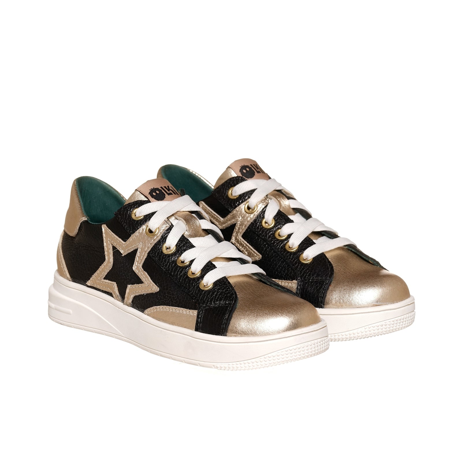 Zapatilla LOICA negra Planta Blanca