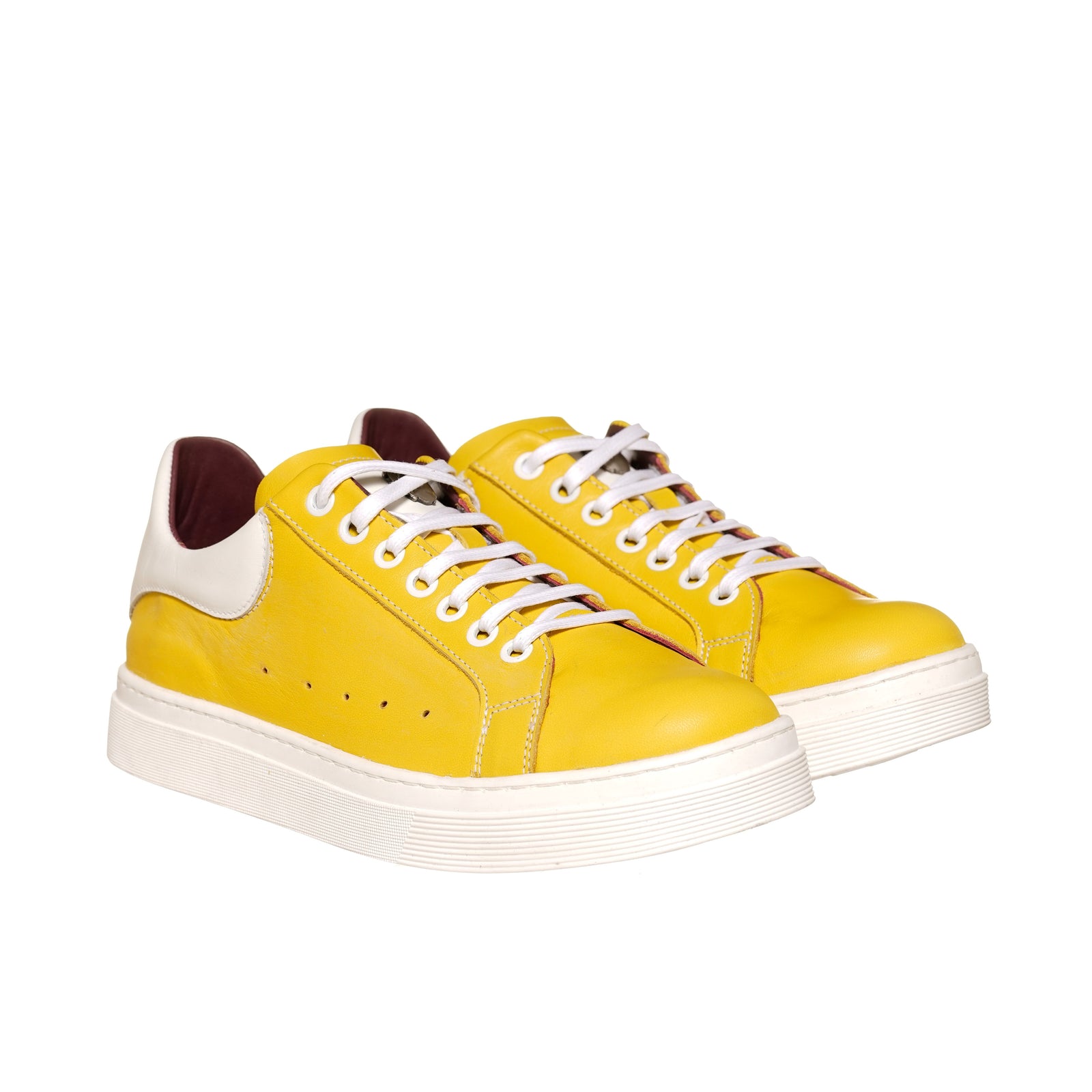 Zapatilla Nevado Amarillo Talonera Blanca