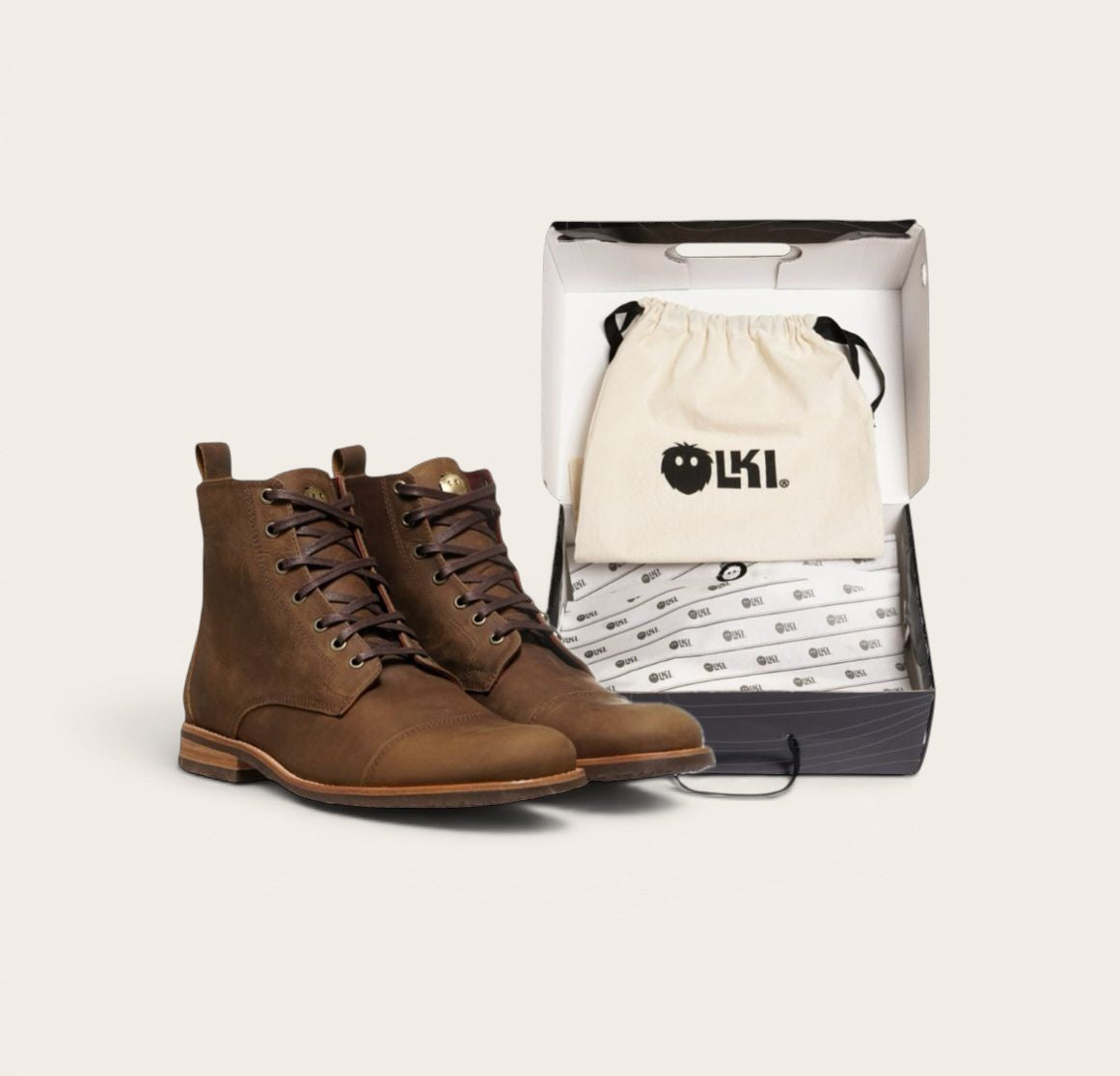 Botín Osorno Camel de cuero para hombre de OLKI con cordones y suela de caucho chocolate.