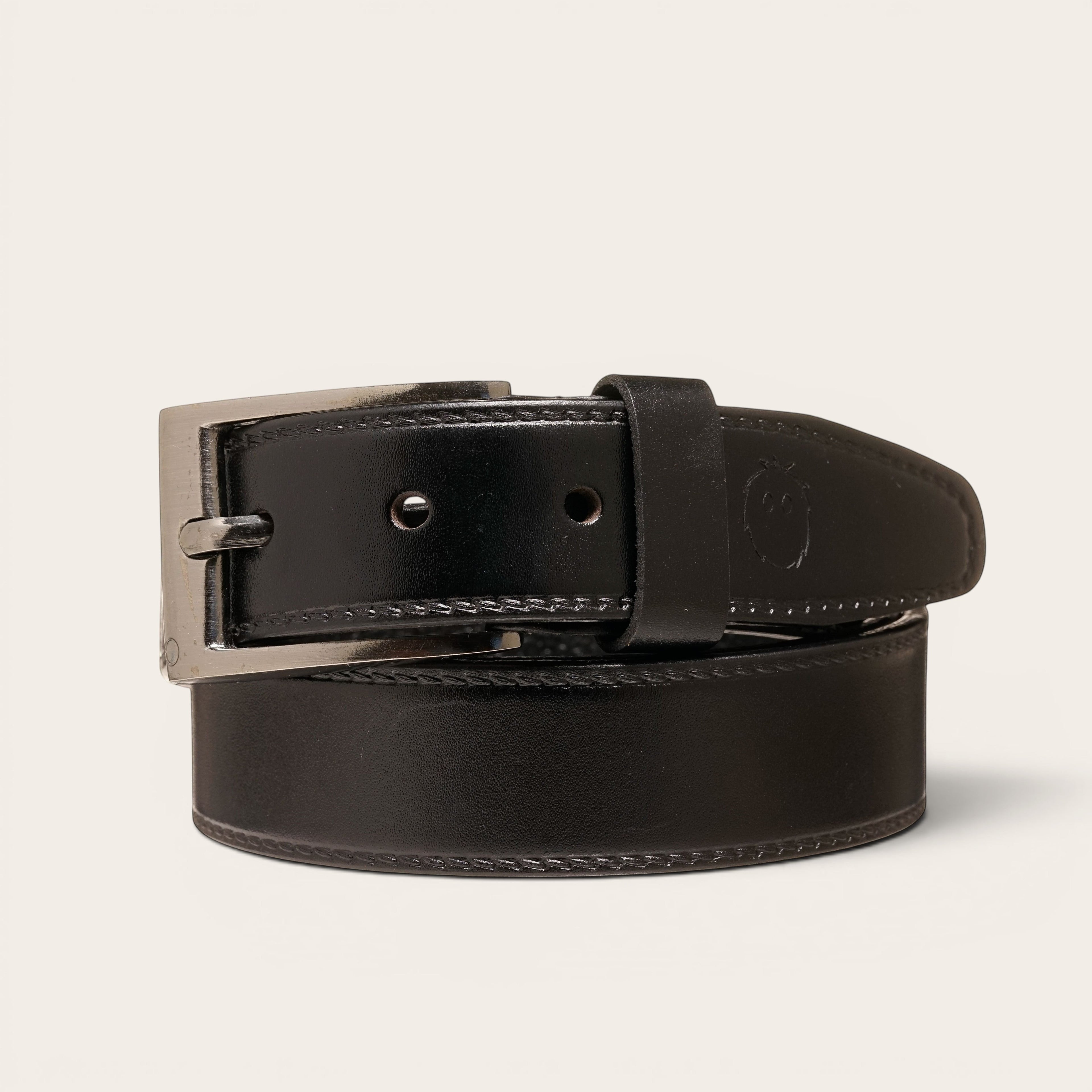 Cinturón OLKI Olmo Negro de cuero natural de vacuno con hebilla metálica y pasador a juego. Ancho 3.5 cm.