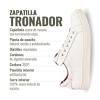 Zapatilla blanca de cuero de vacuno OLKI Tronador con cordones de algodón encerado y planta de caucho antideslizante.