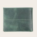 Billetera Ancoa Verde de cuero de OLKI con costuras visibles y diseño minimalista. Ideal para tarjetas y billetes.