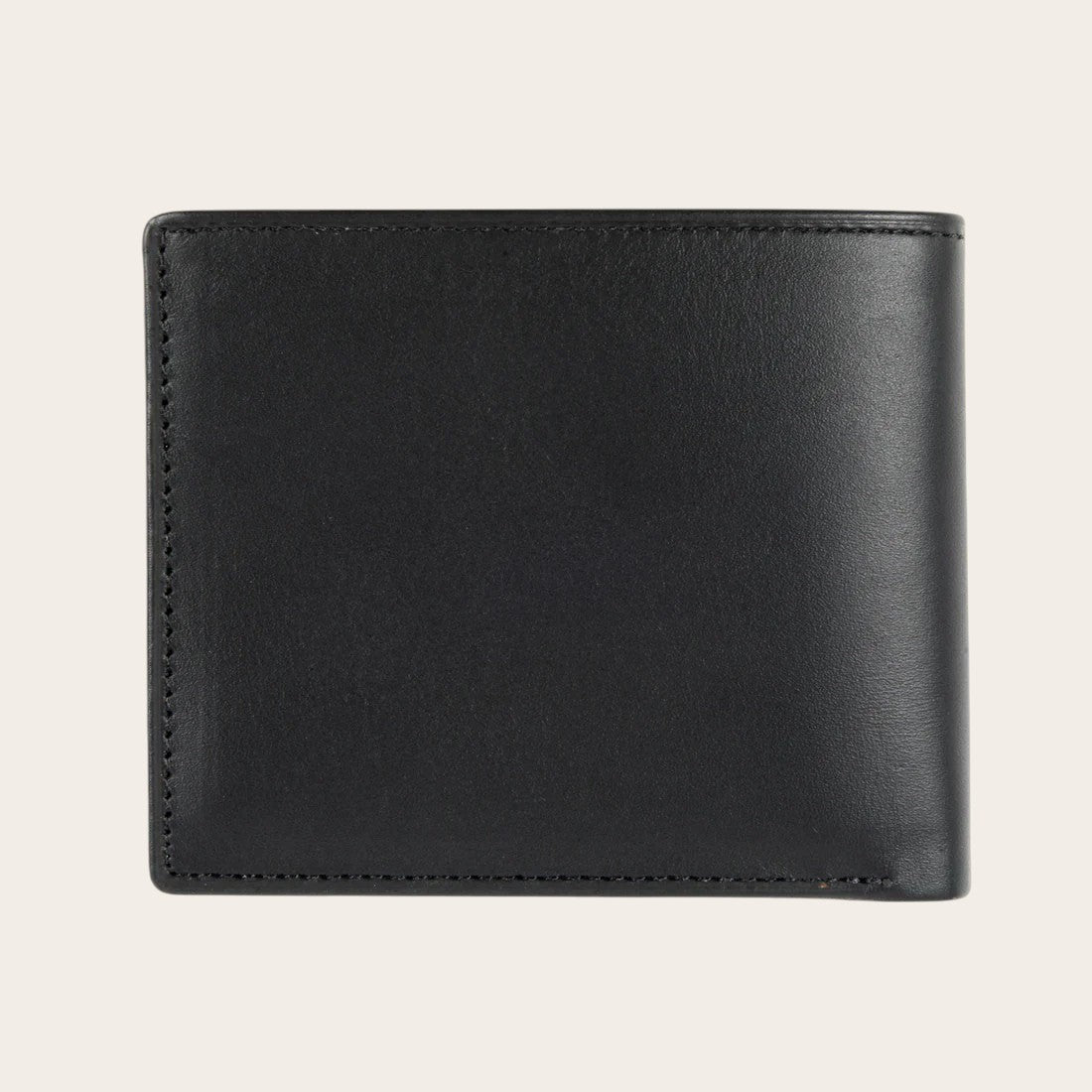 Billetera Ñuble Negra de cuero de alta calidad de OLKI, diseño clásico y compacto con múltiples ranuras para tarjetas.