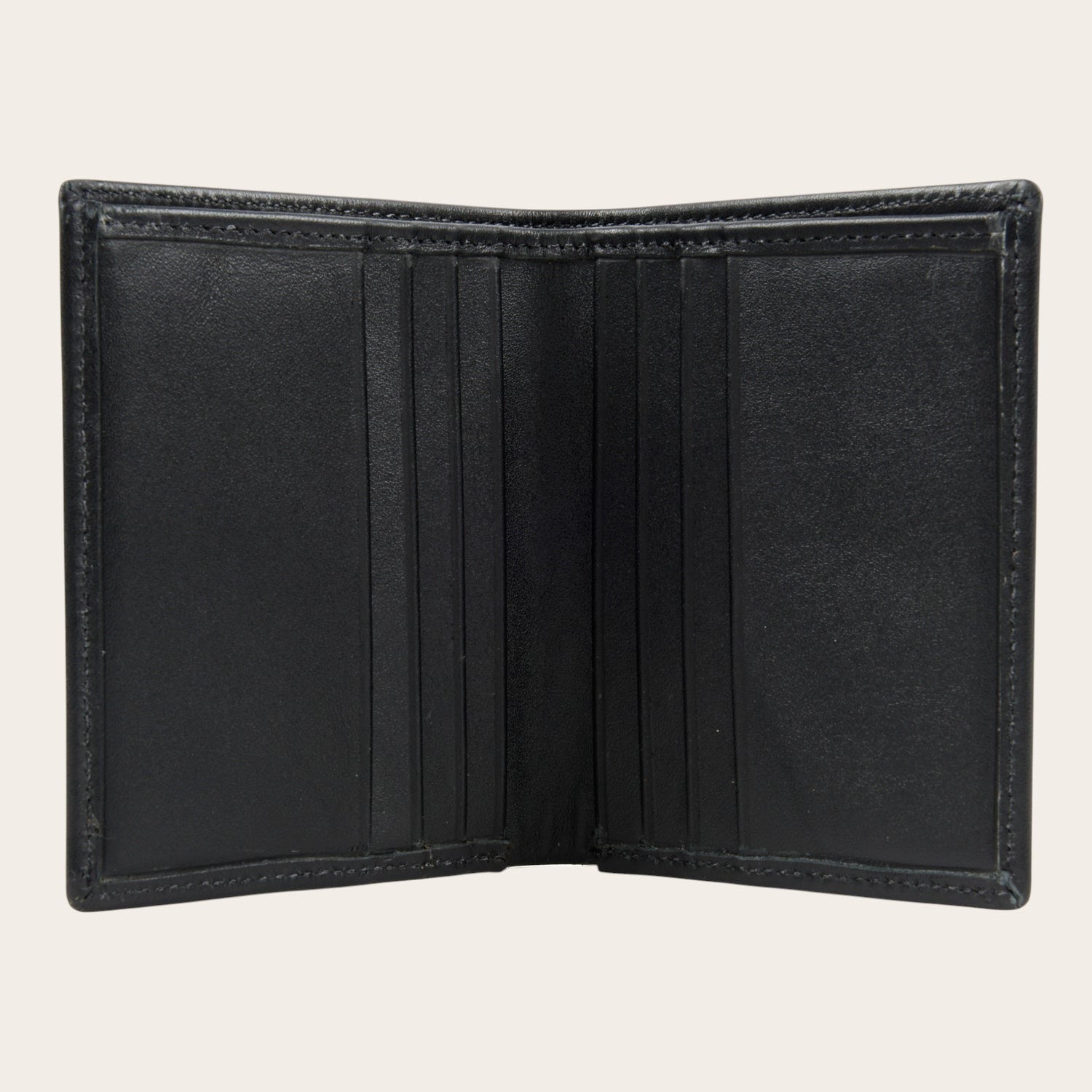 Billetera vertical OLKI Maule Negro de cuero con múltiples ranuras para tarjetas.