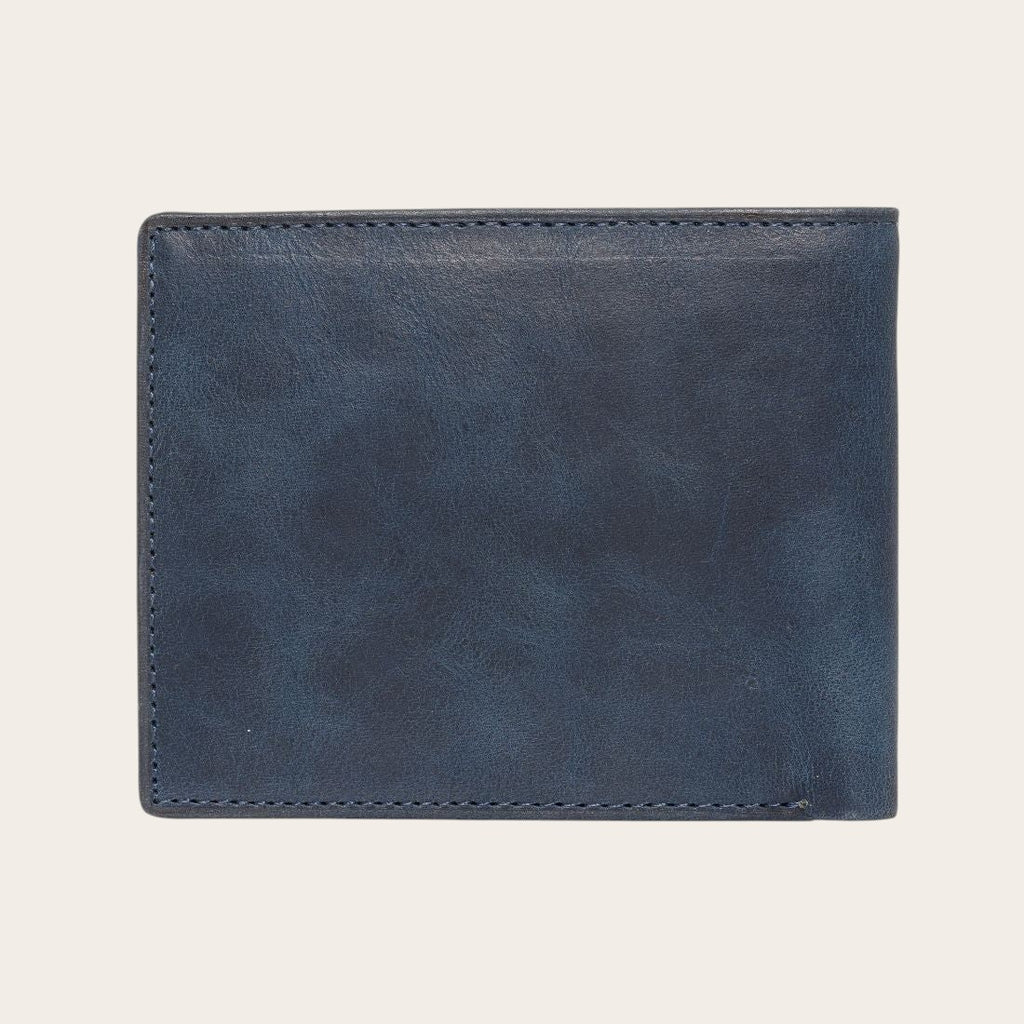 Billetera OLKI Ñuble Azul de cuero con acabado desgastado y múltiples ranuras para tarjetas y billetes.