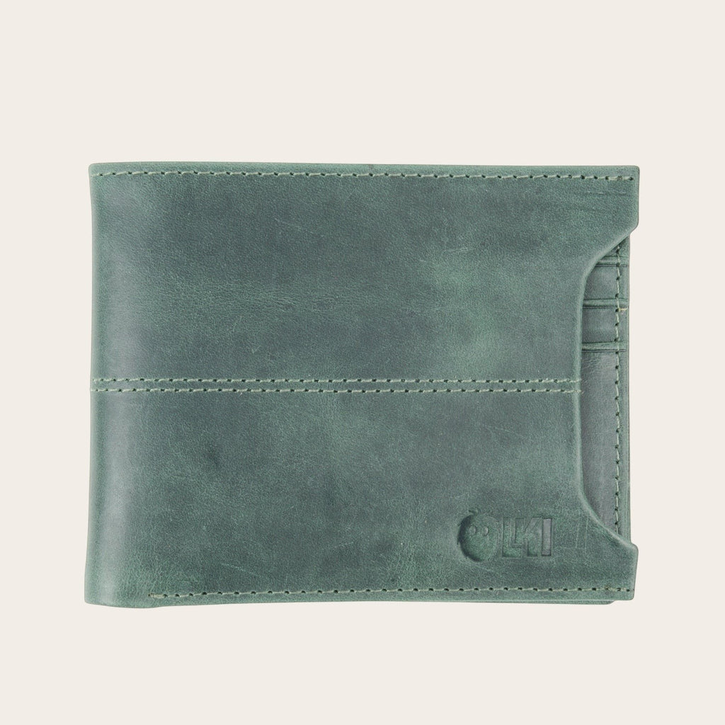 Billetera Ancoa Verde de cuero de OLKI con múltiples ranuras para tarjetas y compartimento para billetes. Diseño minimalista.