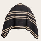 Manta clásica de lana OLKI en negro con rayas color crema, tejida a mano, ideal para climas fríos.
