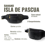 Banano negro de cuero natural de vacuno de OLKI con dos compartimentos, correa ajustable y herrajes envejecidos. Ideal para viajes y uso diario.